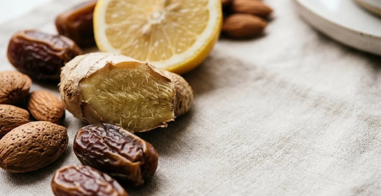 Ingrédients naturels et remèdes pour préparer une détox en douceur avant une retraite de yoga